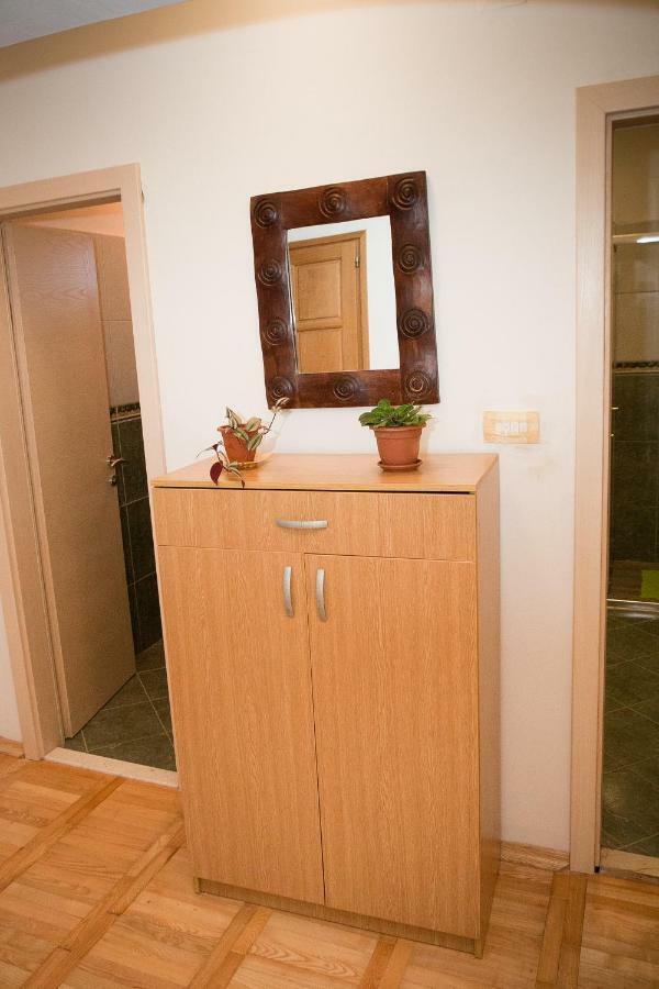 Apartman Ana Radovin Bagian luar foto